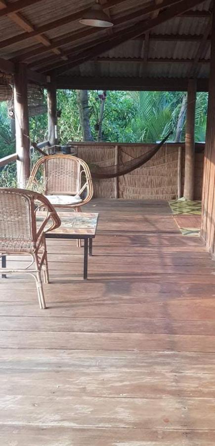 Retro Kampot Guesthouse Exterior foto