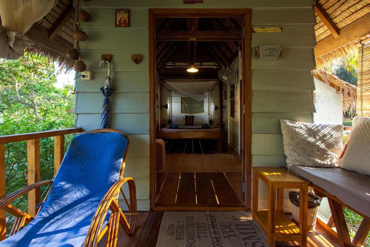 Retro Kampot Guesthouse Exterior foto