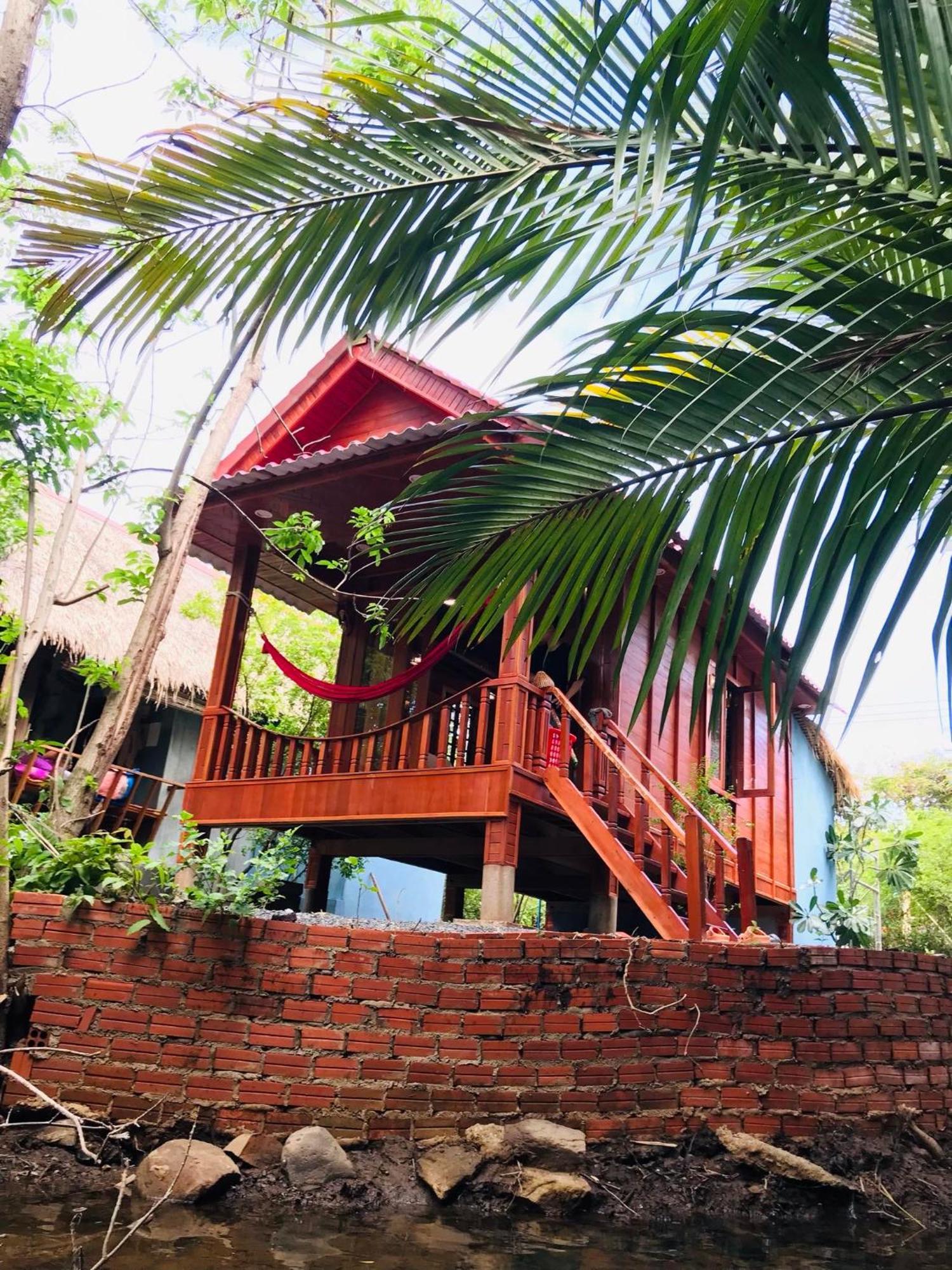 Retro Kampot Guesthouse Exterior foto