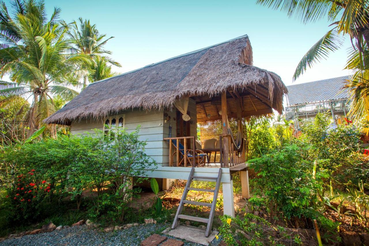 Retro Kampot Guesthouse Exterior foto